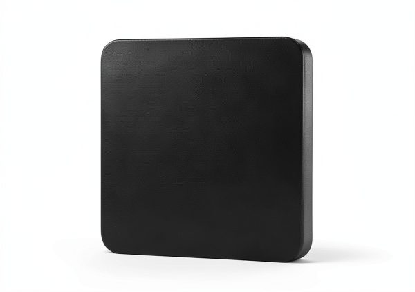 Amazon Basics 1TB SSD External Drive Black Metal-4